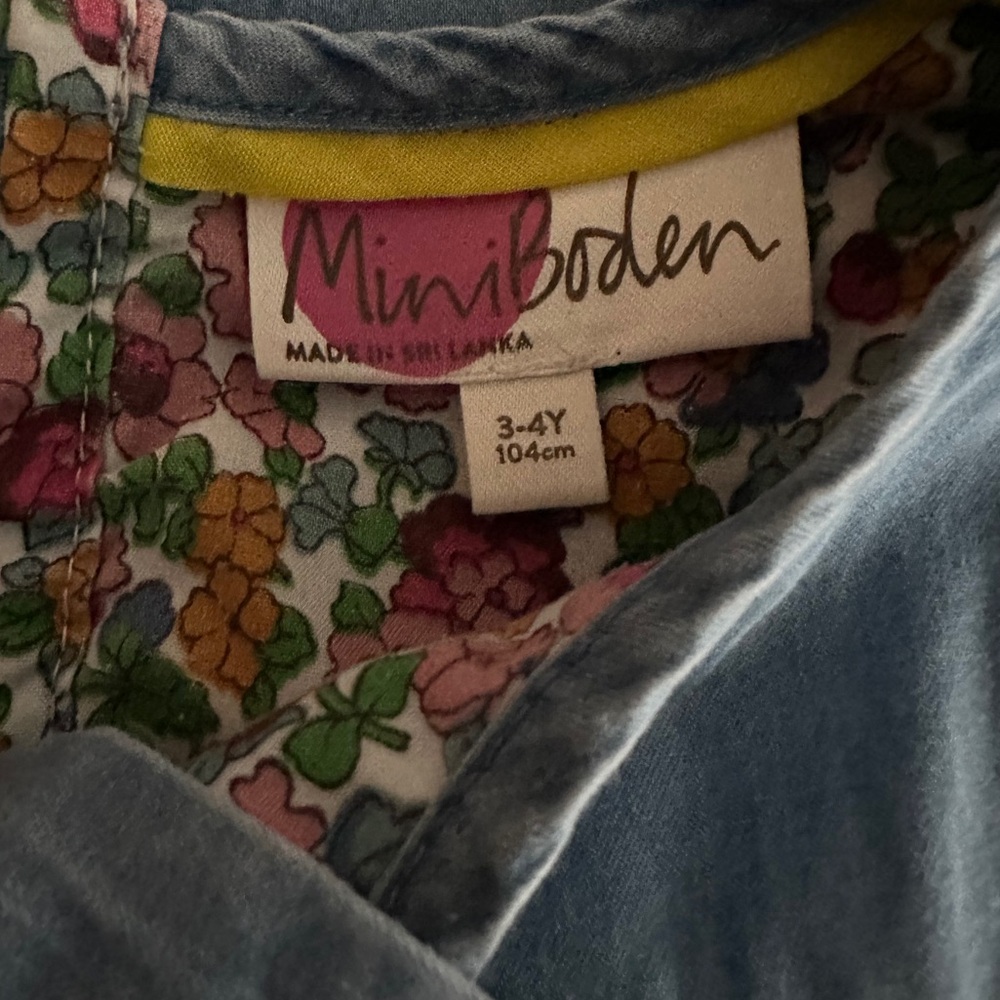 Mini Boden Chambray Denim Floral Lined Dress with Pockets - Picture 5 of 6